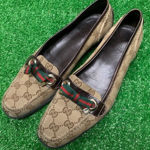 Gucci Loafers Women’s size 10